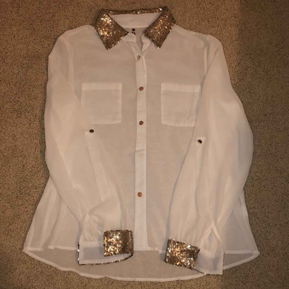 White Blouse w Gold Sequin